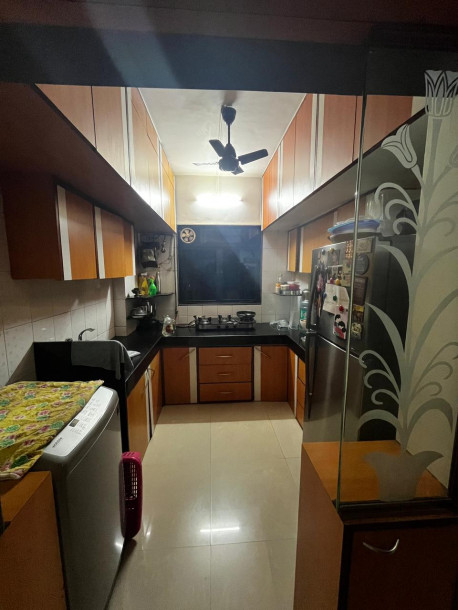 Available 2BHK Flat For Sale in KALPAVRIKSHA HEIGHTS - KANDIVALI WEST.-7