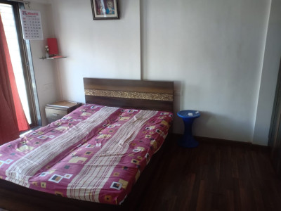 Available 2BHK Flat For Sale in KALPAVRIKSHA HEIGHTS - KANDIVALI WEST.-12