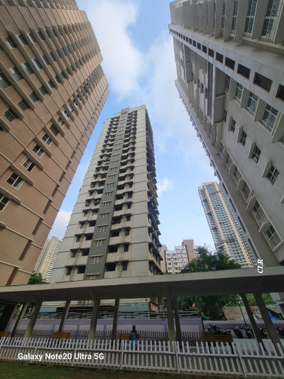 Re-Sale Flat 3BHK-for sale in Malad West