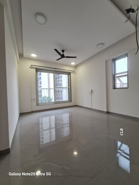 Re-Sale Flat 3BHK-for sale in Malad West-1