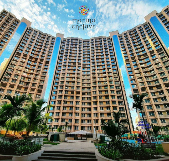 1BHK flat for sale in Marina Enclave, Malad West, Mumbai, offering scenic views and coastal fresh air.-2