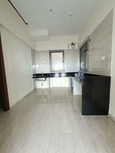 Available 3.5BHK Flat For Sale In AURIS SERENITY -T-2- Malad West-3